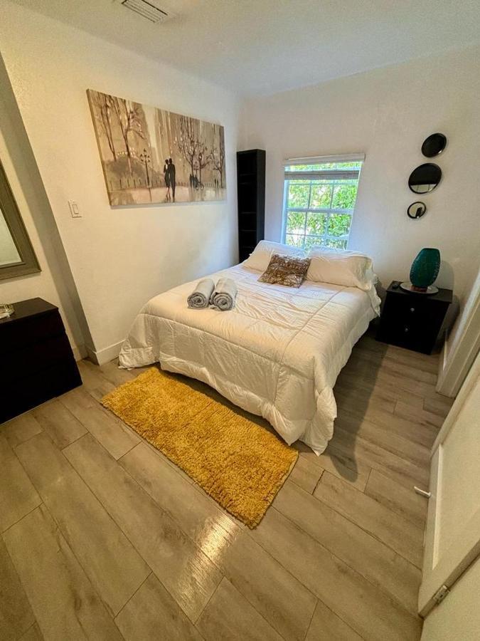 Quiet & Centrally Located House - Private Parking, Laundry And Storage For Luggage Miami Exteriör bild