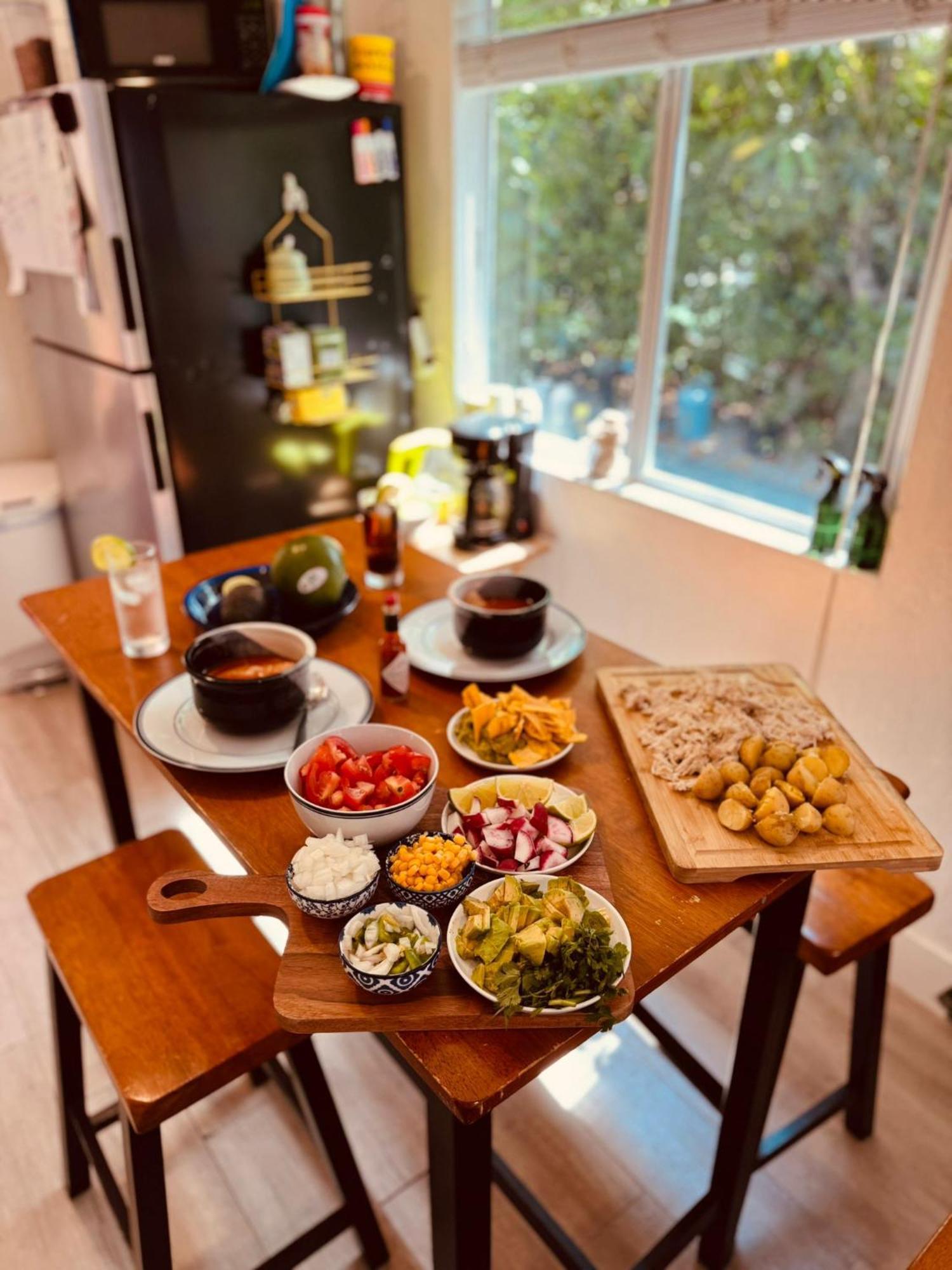 Quiet & Centrally Located House - Private Parking, Laundry And Storage For Luggage Miami Exteriör bild